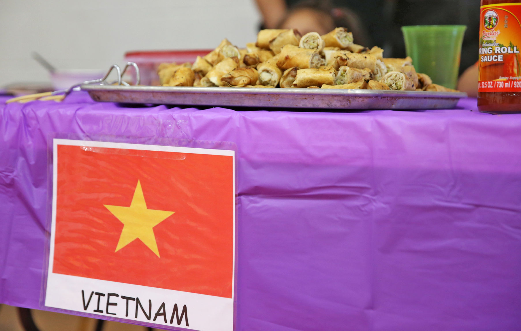 111819CulturalFestival004_ak.JPG